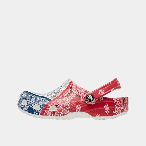 Side medial view of the Crocs Classic Clogs Bandana 'White Red Blue Green'.