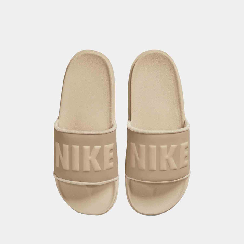 Top view of the Nike Off Court Slides.