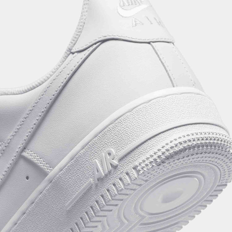 Up close, rear view of the Men's Nike Air Force 1 '07.