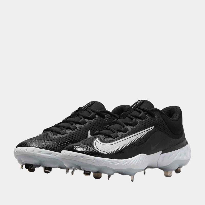 Front view of the Men's Alpha Huarache Elite 4 Low Baseball Cleats.