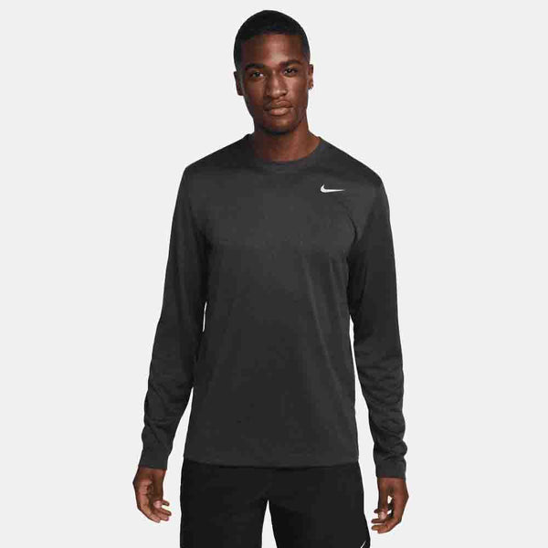 Front view of the Men's Nike Long-Sleeve Fitness Top.