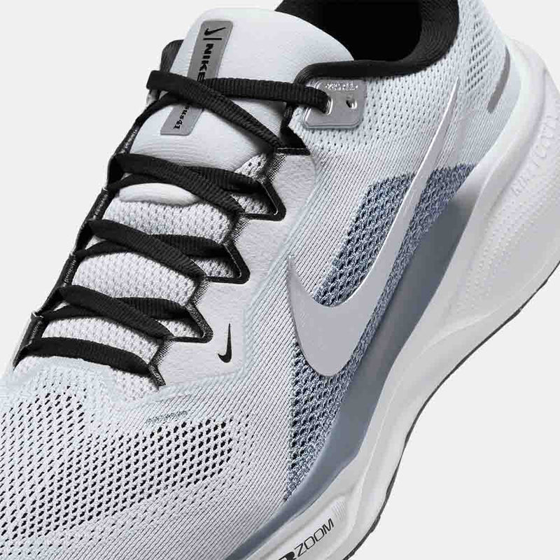 Up close, front view of the Nike Men's Pegasus 41 Running Shoes.