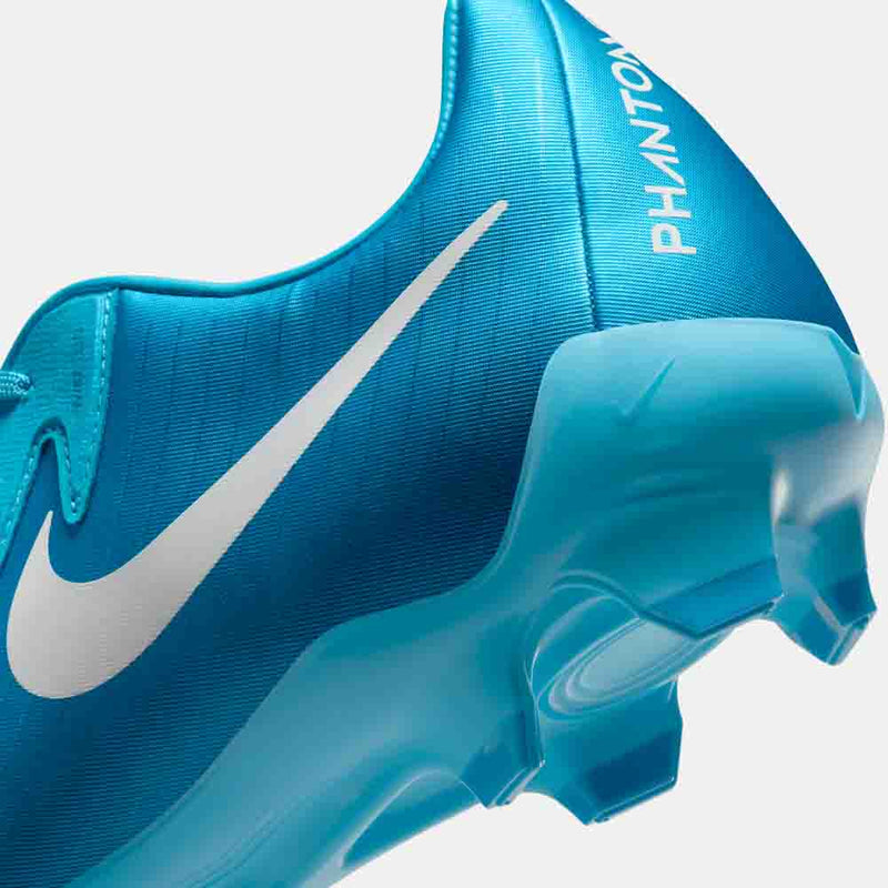 Nike Phantom GX 2 Academy Soccer Cleats