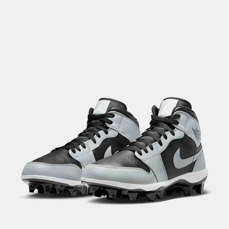 Front view of the Men's Jordan 1 Mid TD Football Cleats.