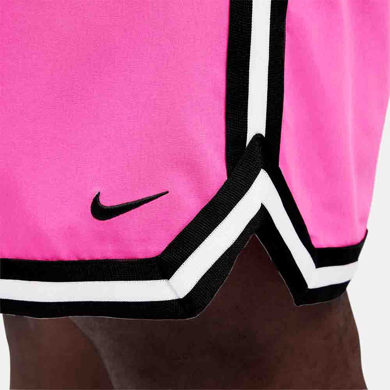 Side view of the Nike Men's 6" Woven Basketball Shorts.