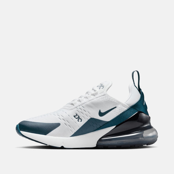 Side medial view of the Nike Women's Air Max 270.