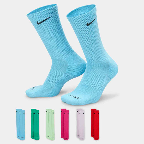 Image of all socks that come in the pack of Nike Everyday Plus Cushioned Crew Socks.